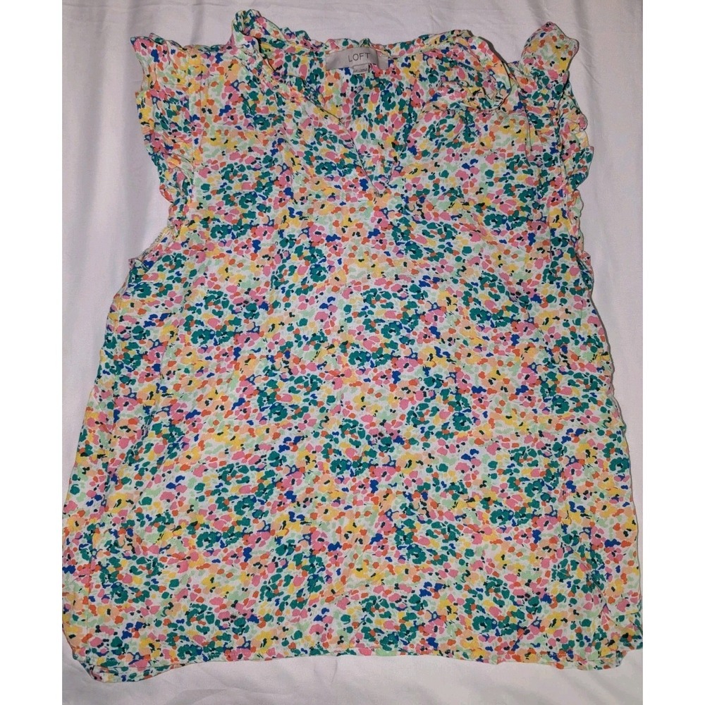 Loft Women's Small 100% Rayon Flower Print‎ Sleeveless Blouse With Ruffles